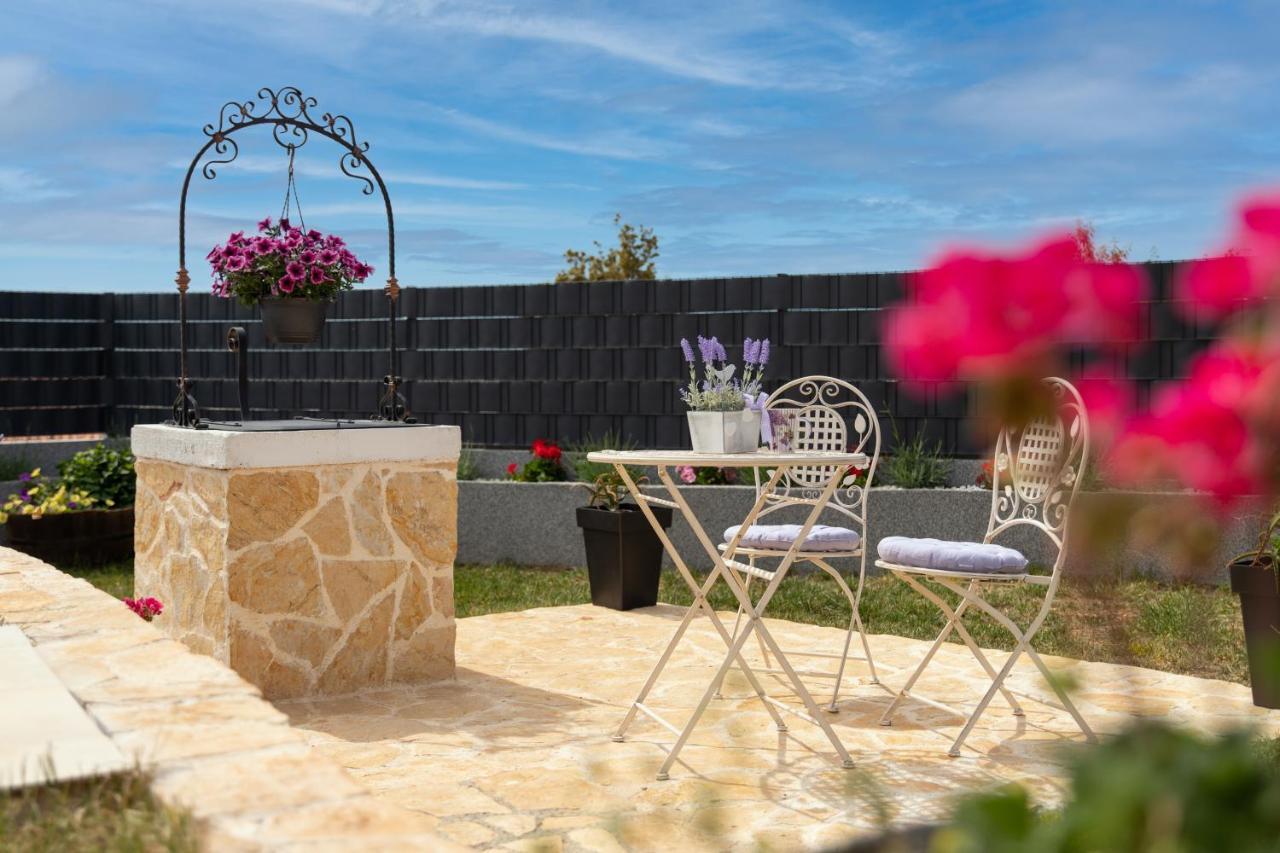 Terra With Heated Pool * Marina