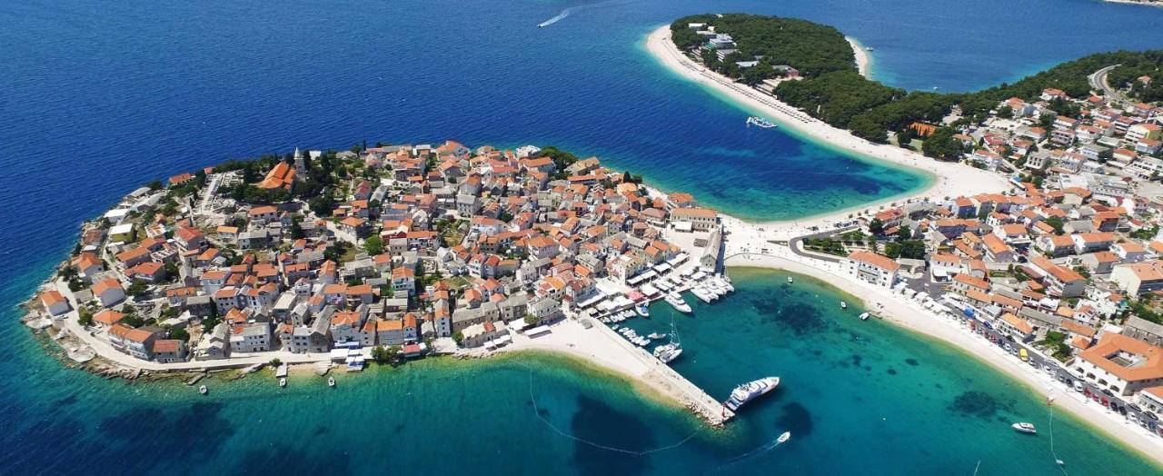 Terra With Heated Pool Marina